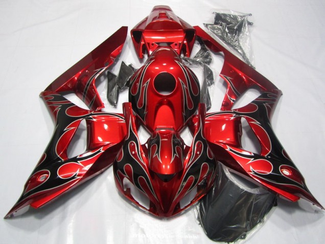 Honda CBR 1000 RR 2006-2007 Verkleidung - Rote Schwarz Flamme